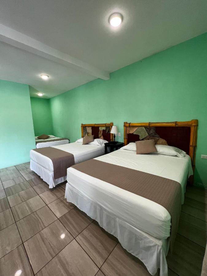 Hotel Pazifico En Monterrico Exterior foto